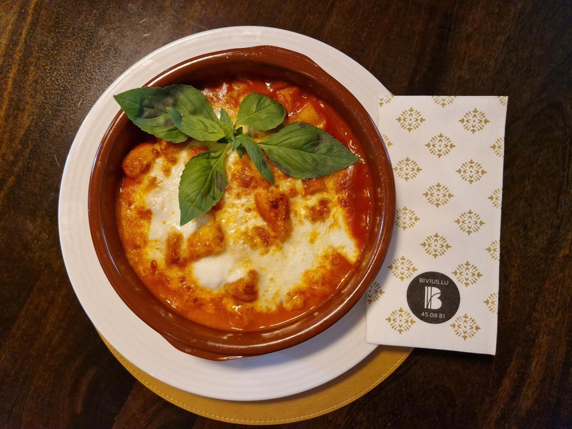 Bivius Hotel Restaurant Luxembourg Штрассен Экстерьер фото